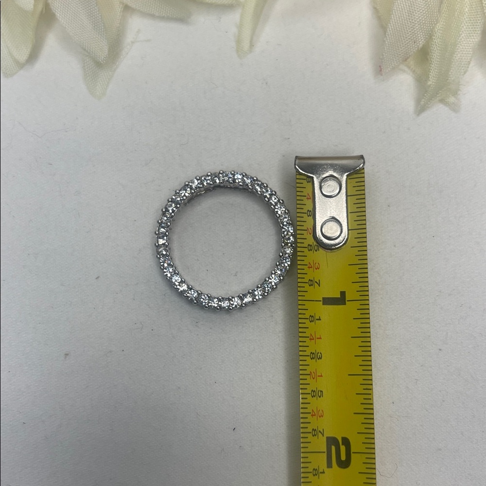 Silver Rhinestone Pendant EUC - Picture 4 of 4